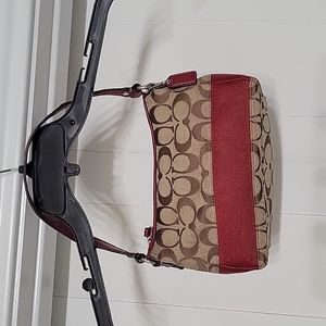 Perfect bag for a night out on the town!!